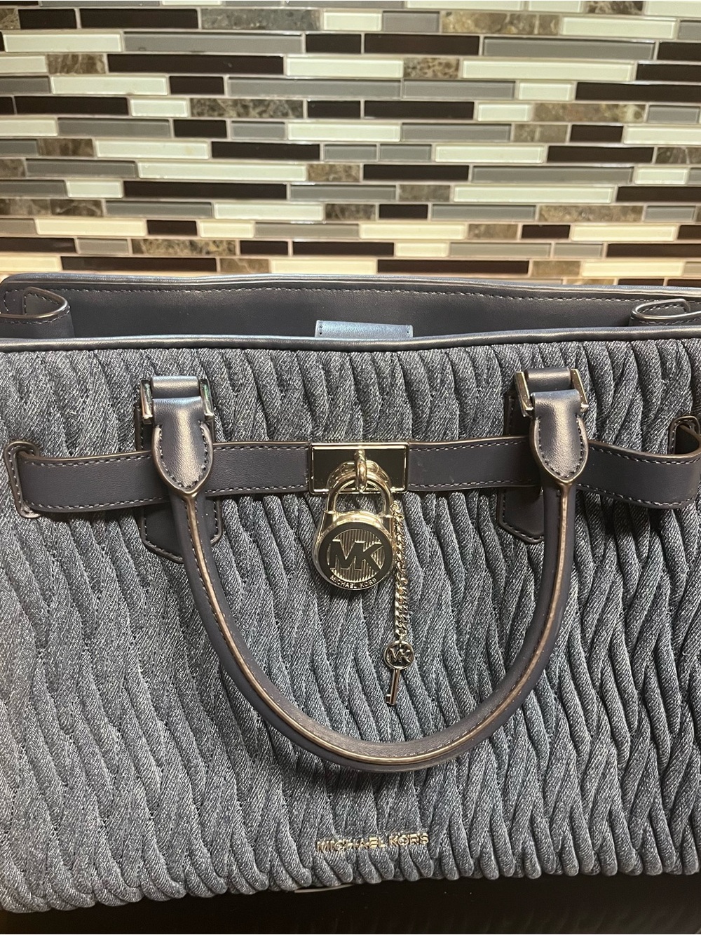 EUC Michael Kors Hamilton Denim-Textured Navy Satchel with Shoulder Strap - Picture 3 of 14